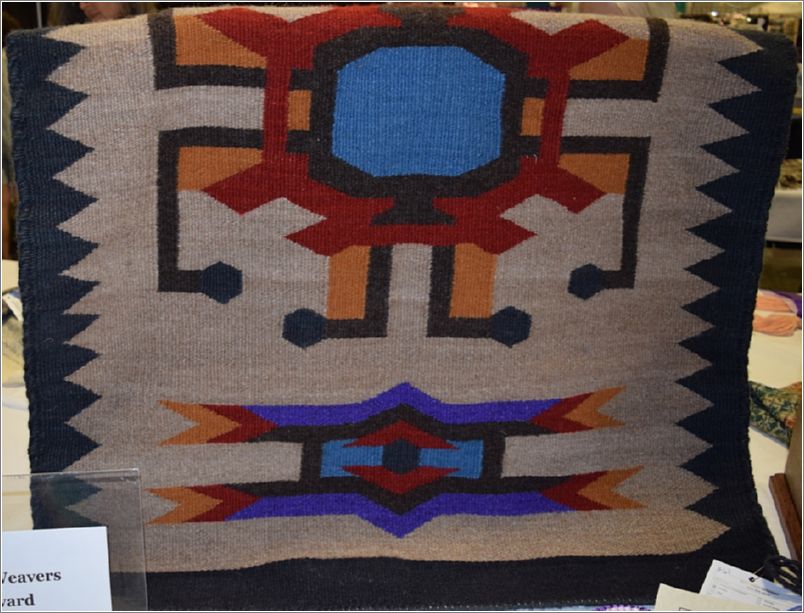 Kathy Coolidges Romney wool, natural colored and dyed Navaho rug. Photo: Peggy Lundquist.